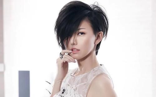 说散就散|“冷门歌手”孙燕姿，治愈过你的青春吗？