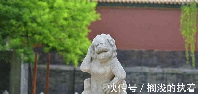 奕维@故宫的石狮子,自古以来无人敢摸,其背后真相让人惊悚!