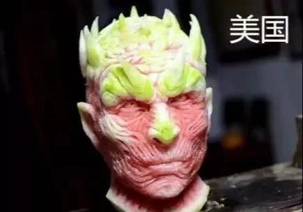 中国|日本人:看我雕刻西瓜,美国人:小意思,中国人:关公面前耍大刀