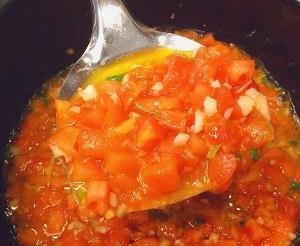 酸甜开胃的减肥菜谱，低脂番茄鸡肉丸，做法简单，美味吃不胖