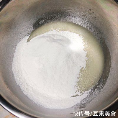 这么好吃的肉松蛋糕卷做法，现在知道还不晚