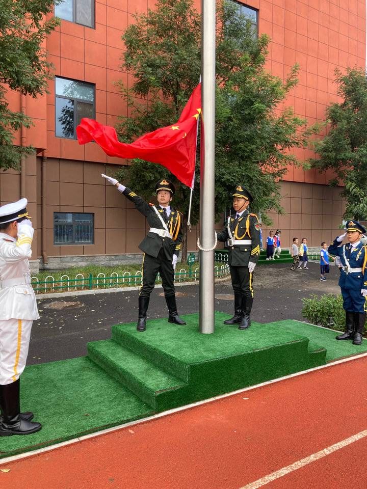 济南历城区殷陈小学|新学期、再出发！济南历城区殷陈小学新学期启幕