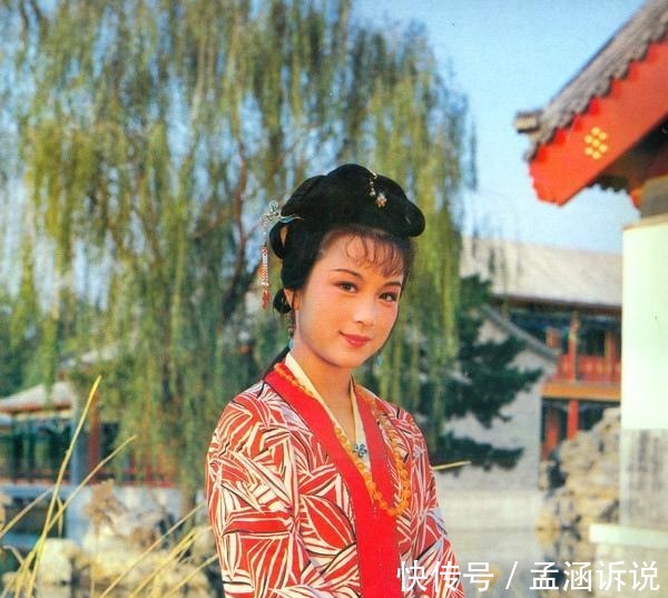 老太太|《红楼梦》里老太太为何不选史湘云