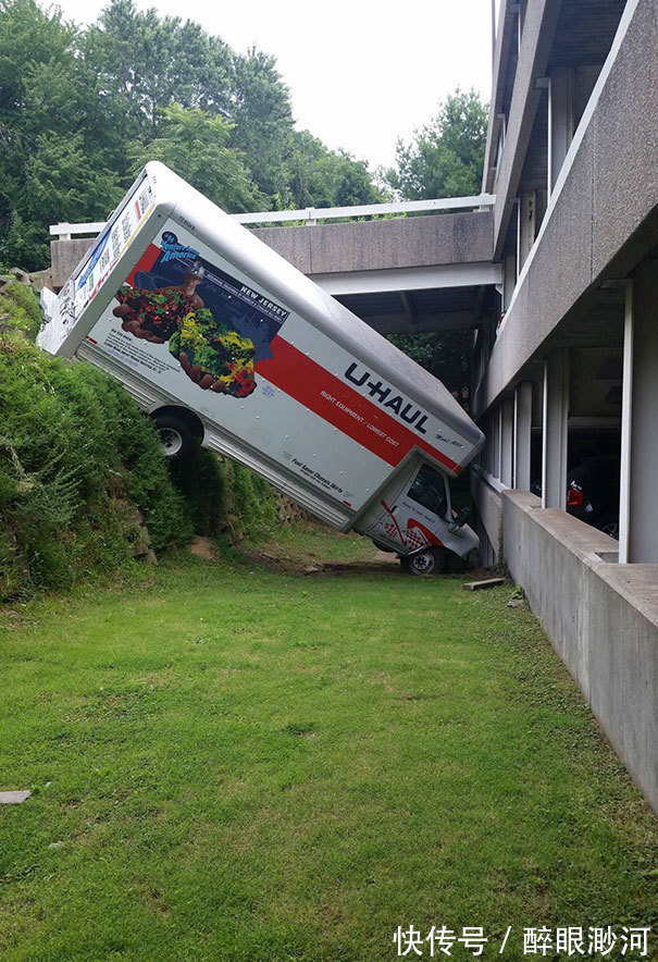 |盘点人们遇到的那些既倒霉又搞笑的时刻,看完不厚道地笑了