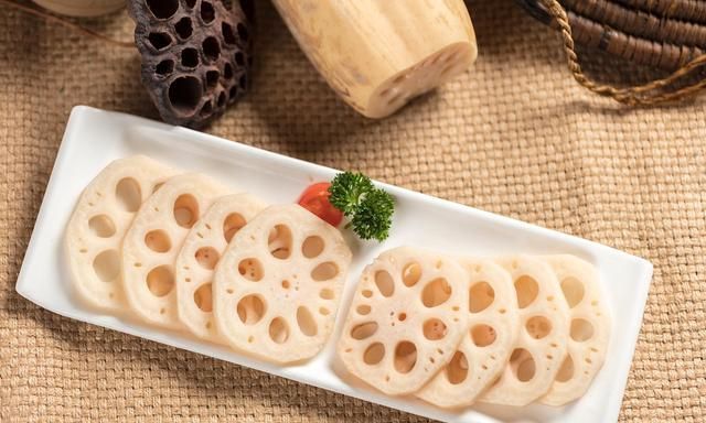 莲藕|进入秋季,这几类食物要多给孩子吃,防止娃肺燥导致咳嗽