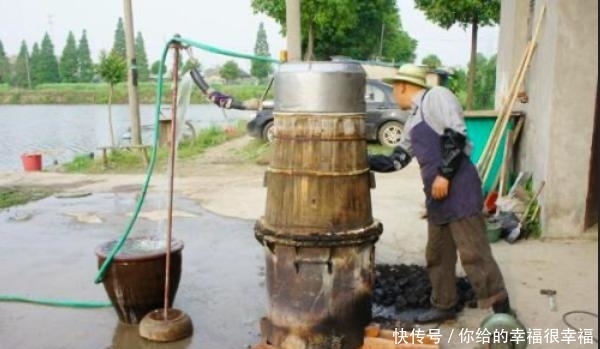 杜康|武松景阳冈打虎前喝了18碗酒,外加两斤牛肉,他有那么大的食量吗