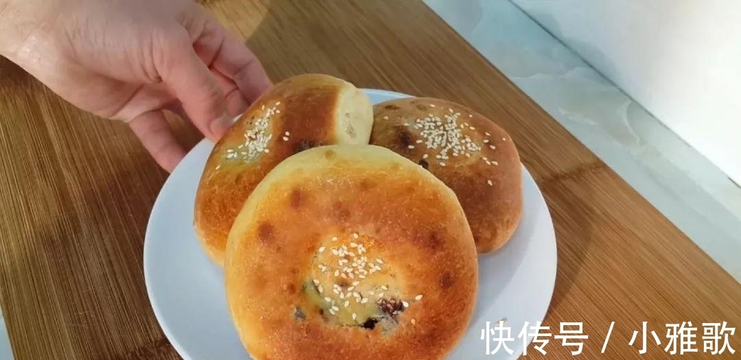 面粉|面粉还能这样做, 不用一滴水, 比面包火烧都好吃, 老婆3个不够吃
