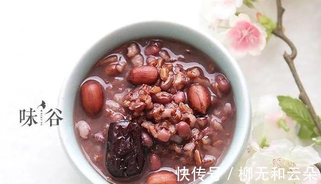 秋天一定做的红豆美食!香甜软糯,营养丰富,好处多多~!