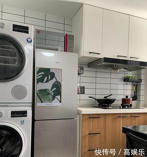 主卧|爆改50平米小户型,两居变三居,每一寸空间都利用到极致,厉害