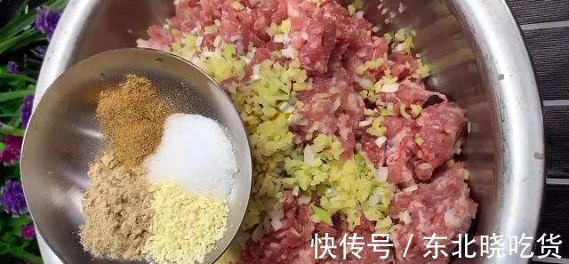 红烧狮子头的做法,香味扑鼻汁浓味美,中秋家宴的压轴大菜