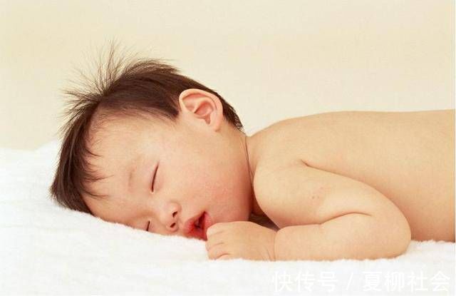 医生|医生提醒:早上千万不要早于这个时间叫醒孩子,不然会长不高!