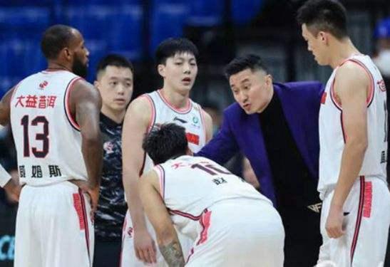 罚单|真相大白,CBA官宣追加罚单,还威姆斯公道,戳穿韩德君打人谎言