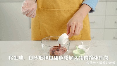 芋头换个蒸法,好吃10倍,一拌一蒸就搞定,超省心!