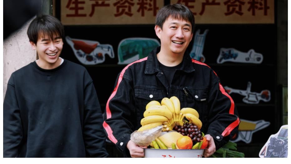 《五哈》导演整惨邓超陈赫，却遭彭昱畅套路2次，不愧是黄磊徒弟