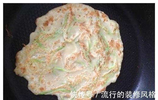 西葫芦|此菜才2元一斤，做成饼，隔几天就吃一次，5分钟搞定！做法简单