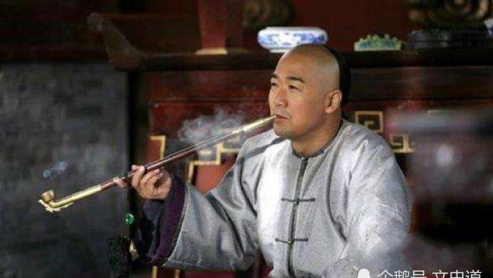 纪晓岚|纪晓岚,1副对联,赢乾隆1000两白银!学者:对联实在妙极!