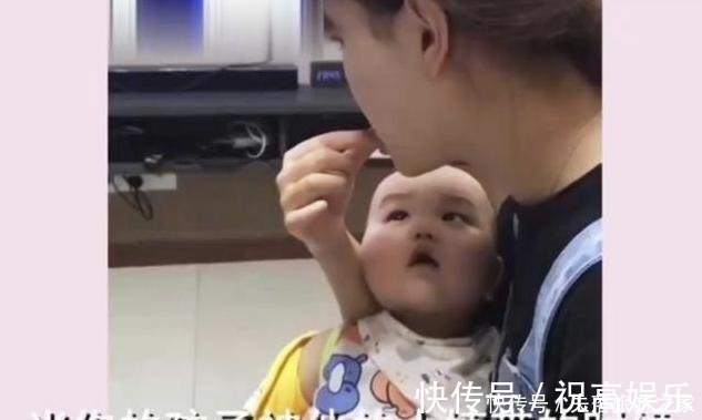 妈妈|宝宝被卸妆后的小姨吓哭，抱着妈妈不撒手，求小姨的心理阴影