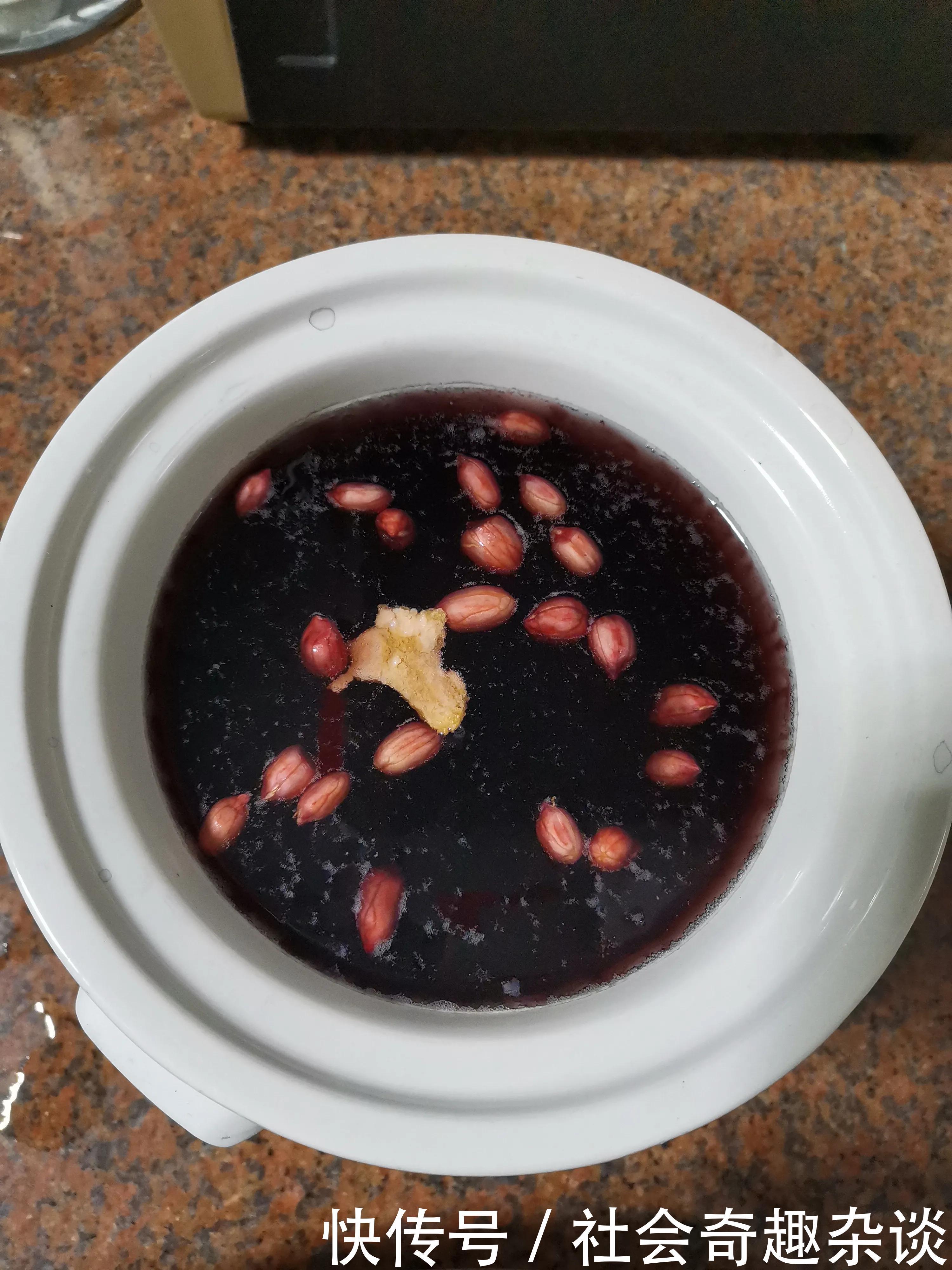 马上腊八节,按照这个配方,做出来的腊八粥软糯香甜,浓稠顺滑!