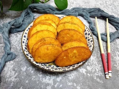 馒头片不要直接下锅炸,多加一步,焦黄酥脆不油腻,比炸油条还香