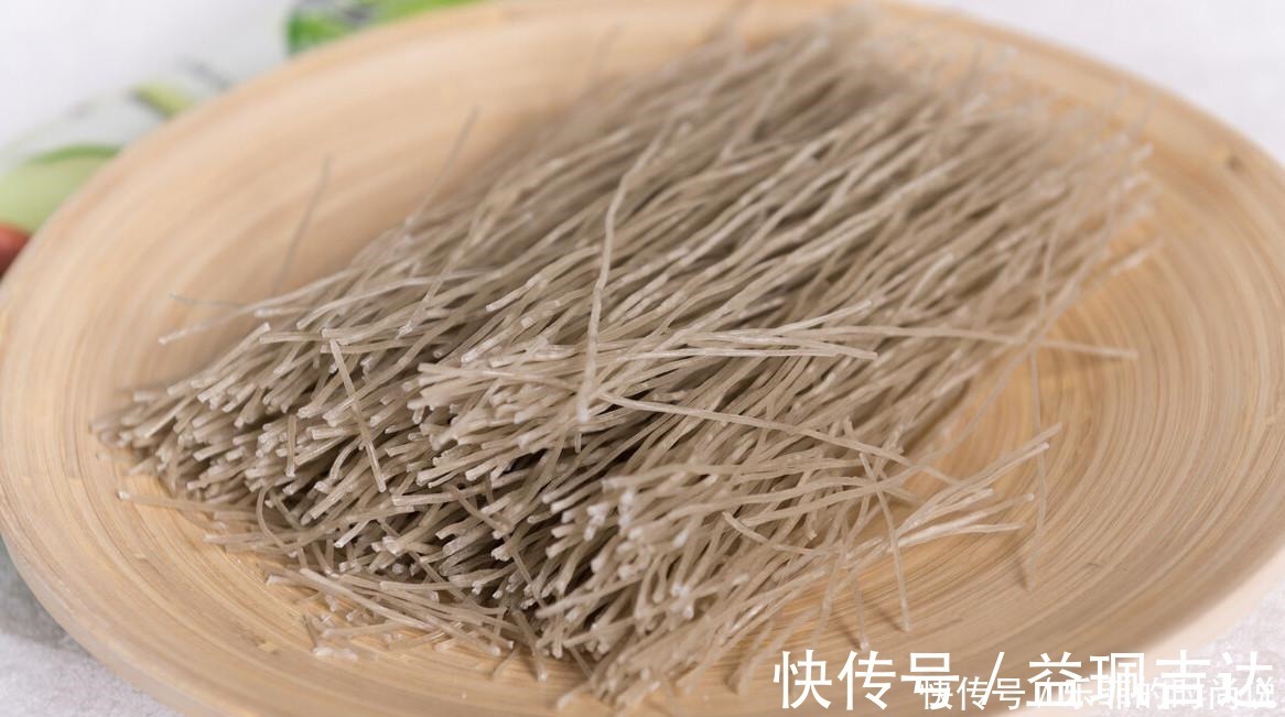 如何辨别真假红薯粉条教你3招，轻松分辨，再也不怕买到假货了