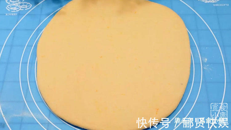 松软|适合孩子吃的健脾养胃山药饼，有平底锅就能做好，松软可口颜值高