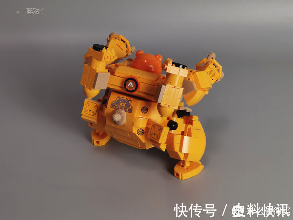 说明书|虚测评 篇二百零三:小鲁班的熊出没机甲可可爱爱的蹦到你面前