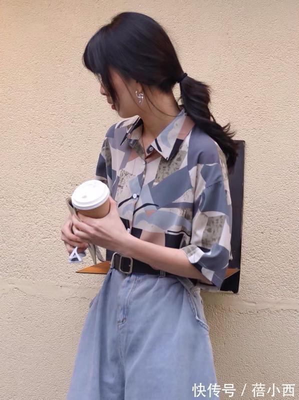 马甲|初秋快速提升衣品的3款“白衬衫”,减龄又显气质,都帮你挑好了