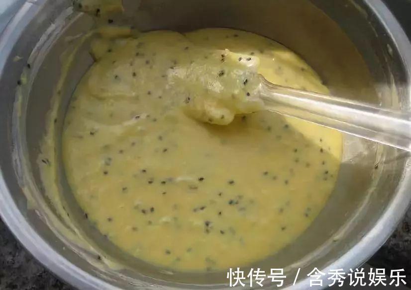 想吃蛋卷不用买，一碗面粉，2个鸡蛋，轻松做出酥脆鸡蛋卷！