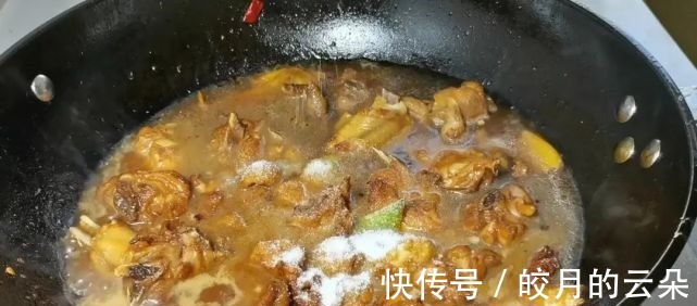 脂肪含量|这才是红烧鸡块的正确做法，鸡肉软嫩不发柴，脂肪含量低，营养高！