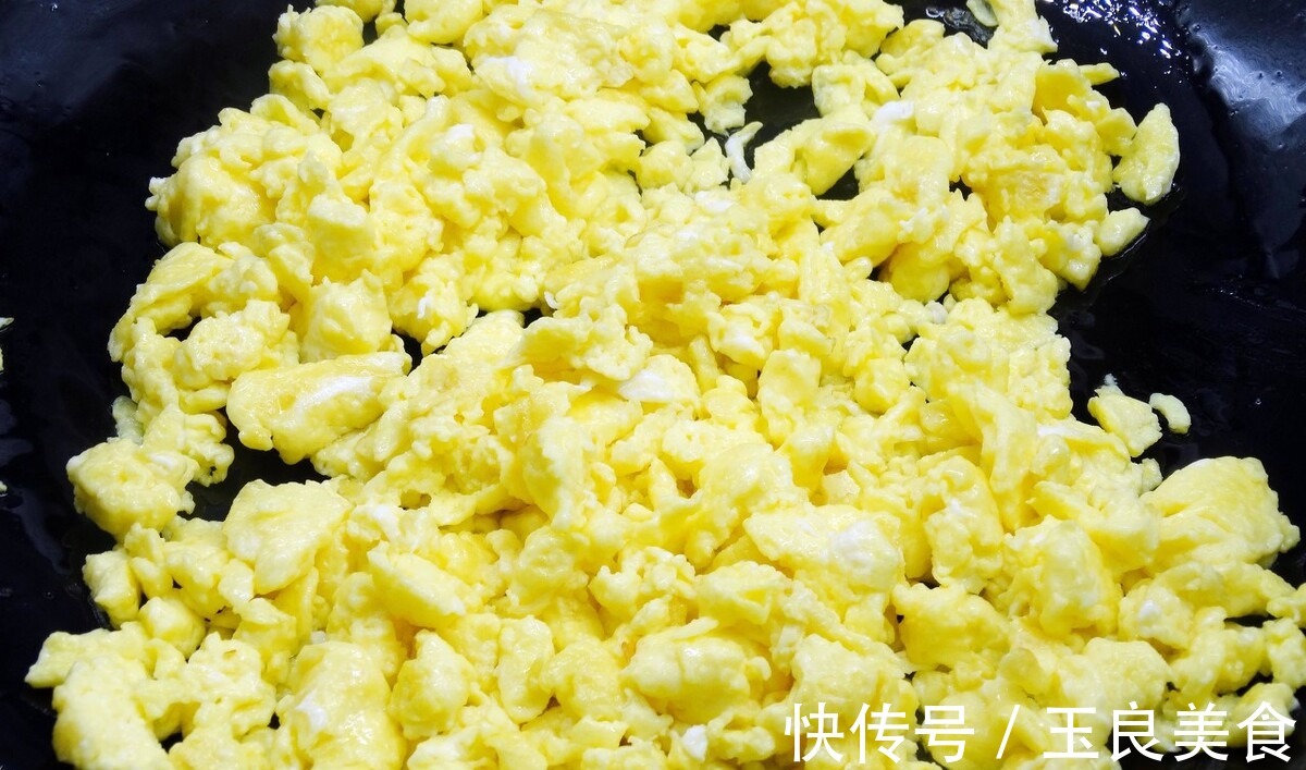 肉馅|夏天多吃此馅饺子,清淡清香营养高,一顿能吃30个,比肉馅还香