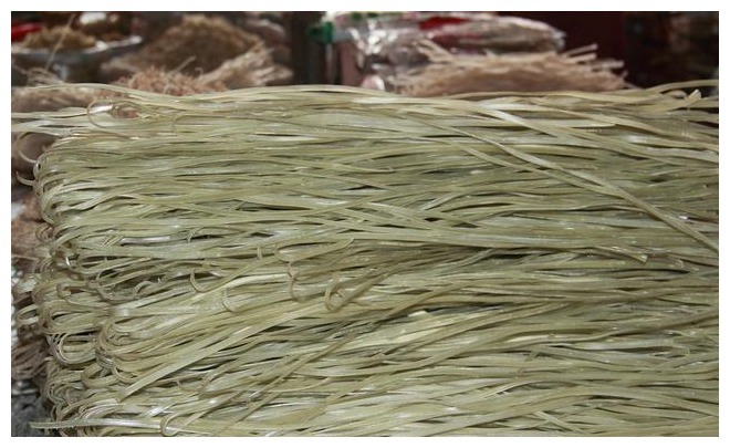 冰箱|这三种食物千万别放进冰箱，否则会让冰箱成为甲醛窝，早知道早好