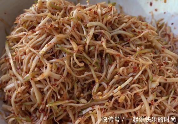 助消化|蔬菜中的“营养冠军”，补钙补铁助消化，腌着吃最过瘾！又香又脆