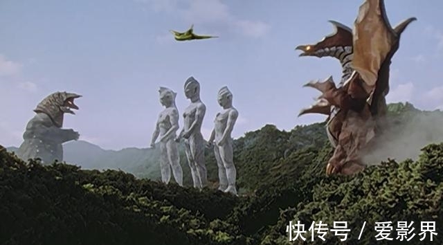破坏|迪迦奥特曼:金字塔出现的时候,为何只有两只怪兽前去搞破坏?