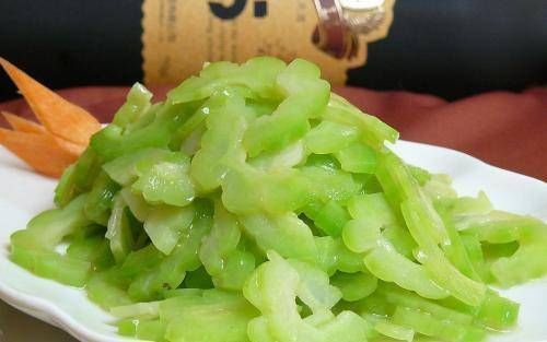 菠菜|孕妇不能吃4种蔬菜,首先人每天吃得最多,对孩子危害极大