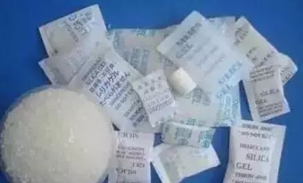 20分钟孩子眼球被溶化！医生说这东西每家都有，家长一定要高度警惕！