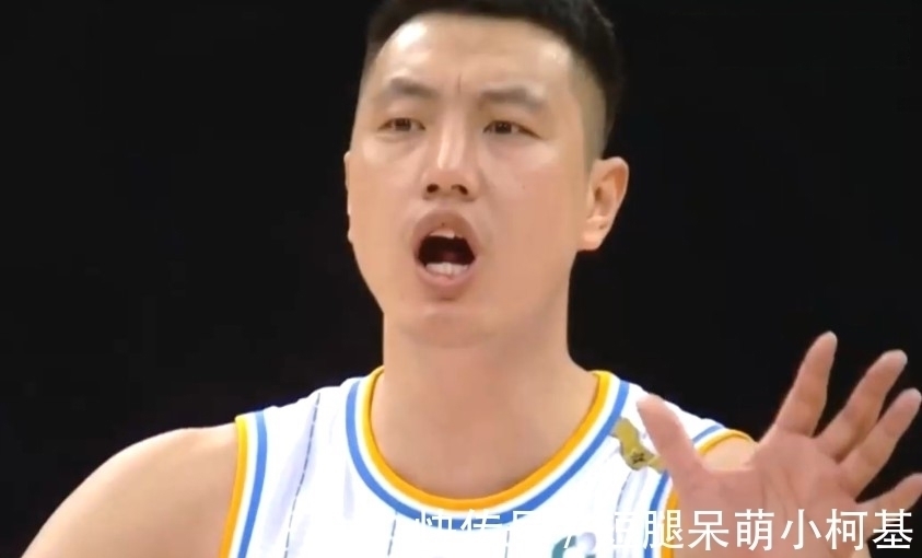 广东男篮|32岁周鹏又爆发了!15分钟8中7狂砍14分,杜锋期待他扮演关键先生