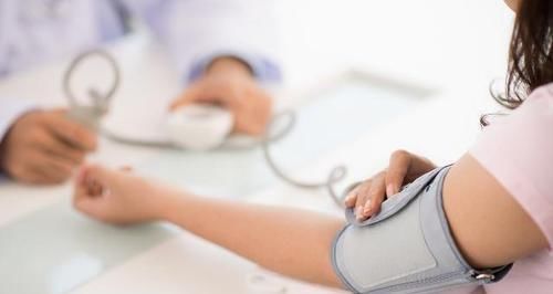 服用降压药|长期服用降压药,身体会出现什么变化建议高血压患者来了解下