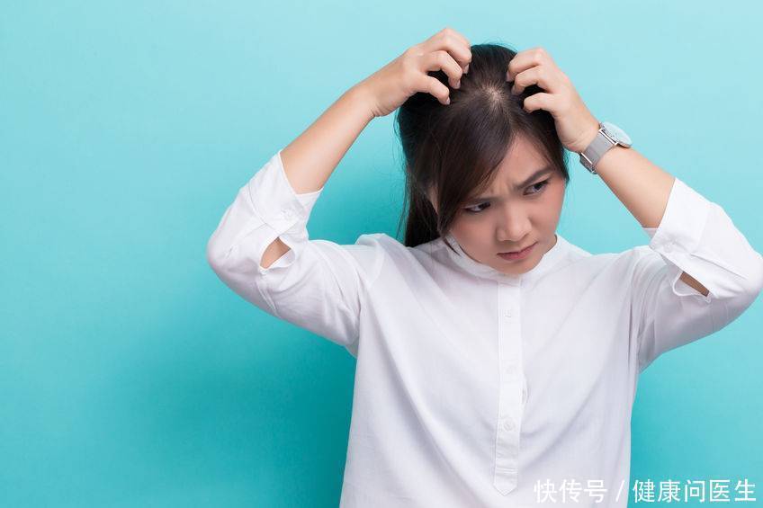 头皮经常痒,用手一挠抠出的“白泥”是什么?大部分人都不知道