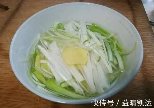 正确|饺子馆的饺子为啥那么好吃?教你正确做法,饺子鲜嫩多汁,香味足
