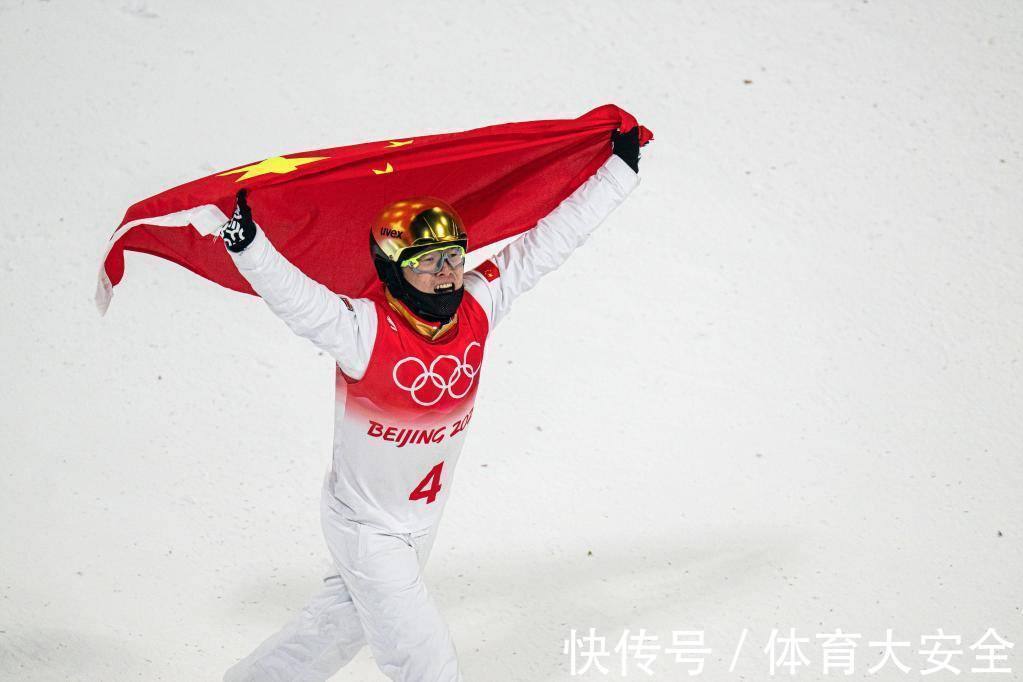 齐广璞|他是风暴中的王者,你想像他一样驰骋雪场吗?