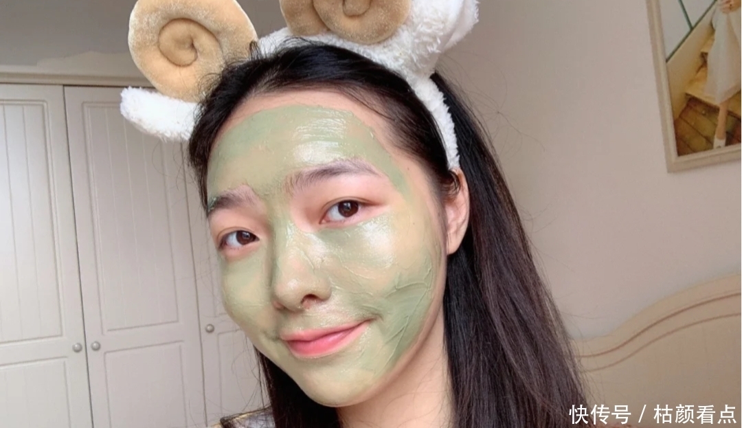 敷面膜要避开这3点，特别是第2点很伤皮肤，偏偏很多女生都这么做