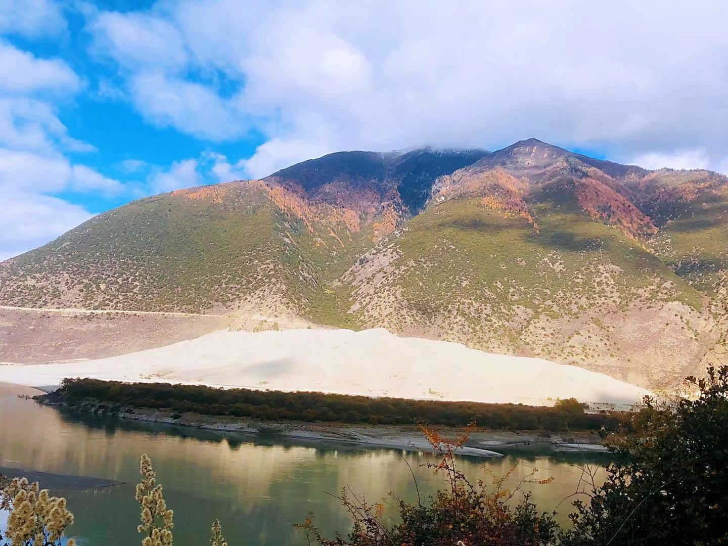 纳瓦拉|林芝试驾纳瓦拉，邂逅中国最美雪山——南迦巴瓦峰