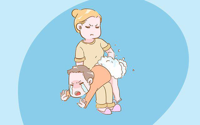 冬天给宝宝换纸尿裤要注意了，这3个误区不能碰，孩子容易受伤害