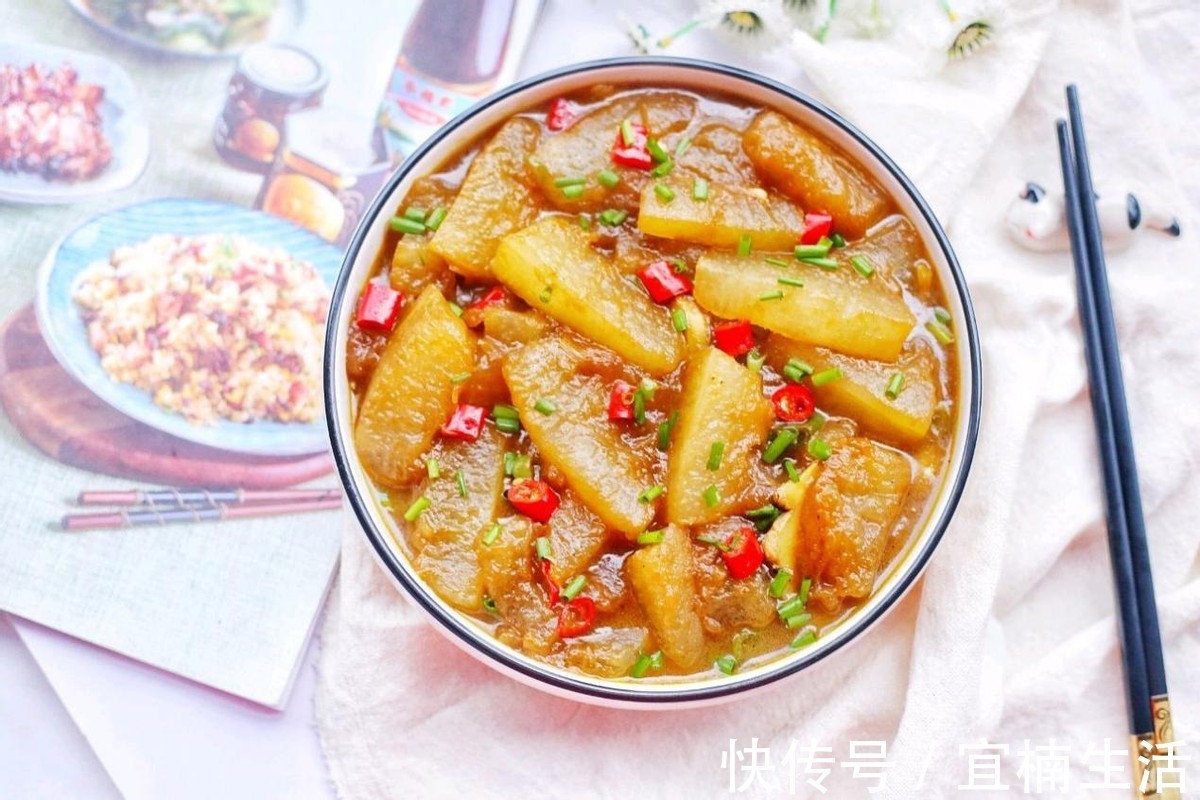 辣椒圈|爱吃冬瓜的一定要看过来，这样做出来的冬瓜比红烧肉还好吃，真香