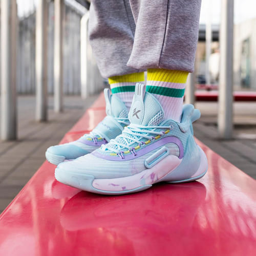 国产品牌 马卡龙配色加持透气鞋身,颜值爆炸还不贵的国产球鞋还有暗藏玩法