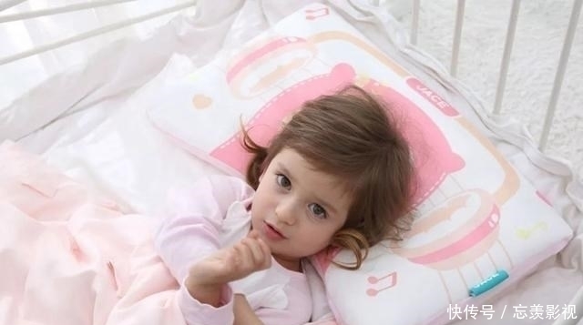 头型|要不要给孩子睡枕头？医生：宝宝这个月龄就可以睡，但有注意事项