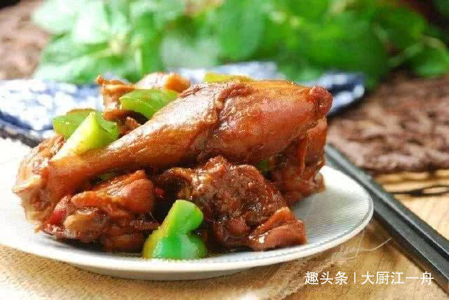 啤酒鸭这样做才好吃，不过油，不过水，出锅时满屋飘香