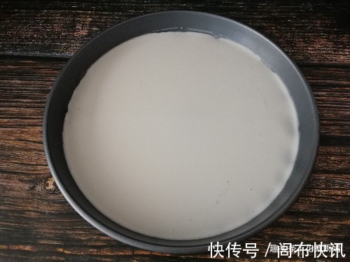 60岁奶奶教的凉皮做法,不用洗面不用等,半个小时就搞定