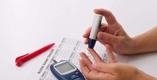 发麻|早上起床后手指发麻?除了颈椎病以外,还要注意3种情况