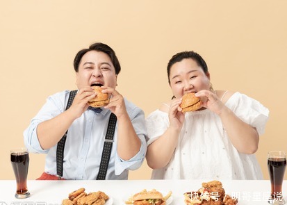 热爱运动|为何越来越多的年轻人出现关节炎？腿脚不好，日常如何保养